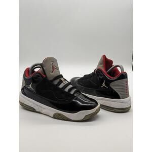 Nike Air Jordan Max Aura 2 Black Gym Red CN8094-006 Kids Size 5.5Y / Womens 7